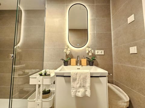 New 2 Bedrooms Flat in Limpertsberg City Center Apartment in Luxembourg