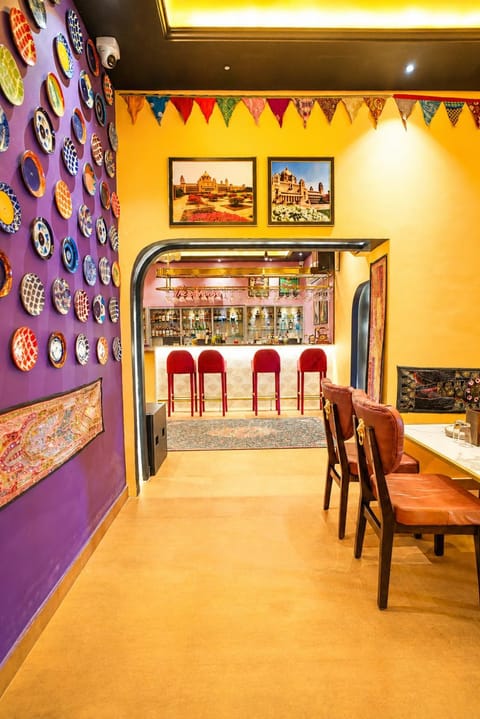 Lounge or bar