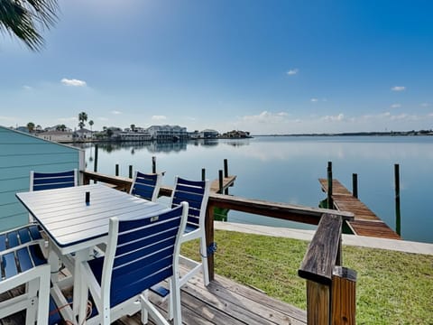 Patio, Seating area, Dining area, Lake view, furniture