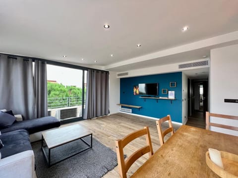 SKR - Rooftop flat 6P Apartment in Nice