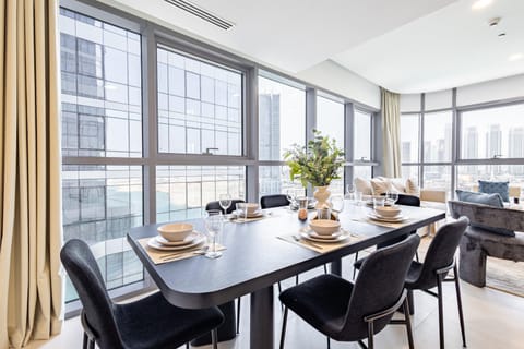 2 BDR Designer's Dream - 5 min from ADGM, Galleria and Cleveland Apartment in Abu Dhabi