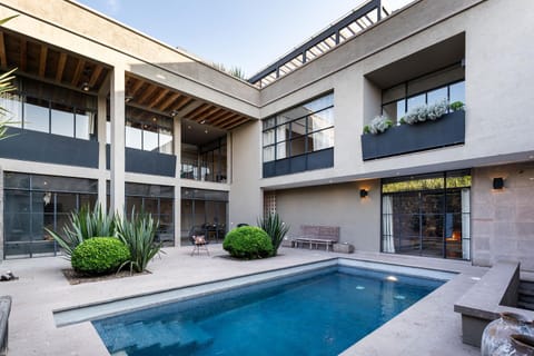 Pool view, Swimming pool