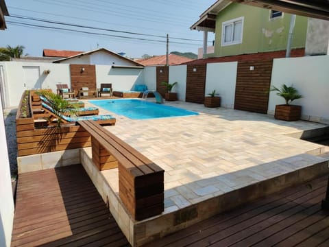 Patio, Day, Pool view, Swimming pool, sunbed