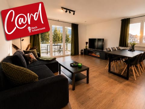 TV and multimedia, Living room, Seating area, Dining area, Evening entertainment