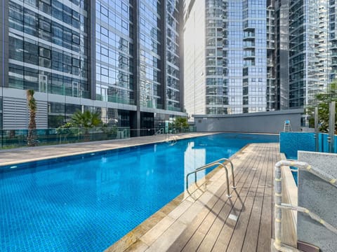 Full Sunset Canal Views - Amazing Apartment in the Heart of Al Reem - 5 min from Cleveland, Galleria, ADGM Apartment in Abu Dhabi