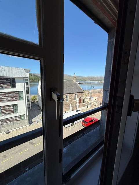 Modern Town Centre Apartment Apartment in Fort William