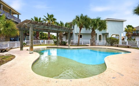 Property building, Natural landscape, Swimming pool