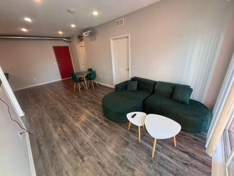 Olive Oasis Apartment in Des Moines