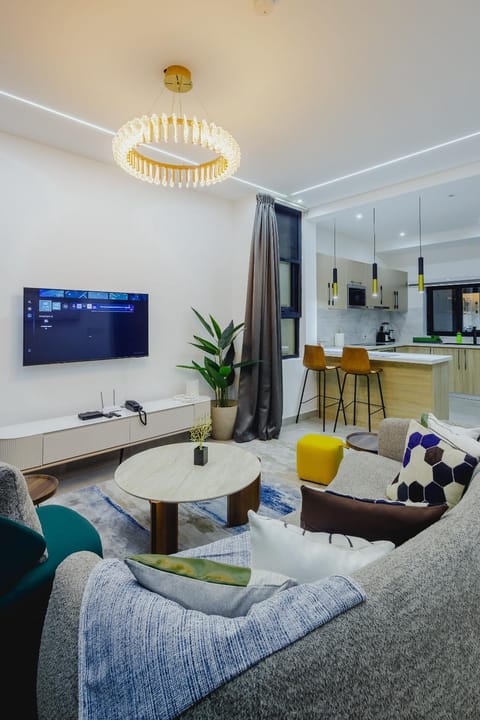 Communal lounge/ TV room, TV and multimedia, Kitchen or kitchenette, Living room, Seating area, Dining area, Evening entertainment, minibar