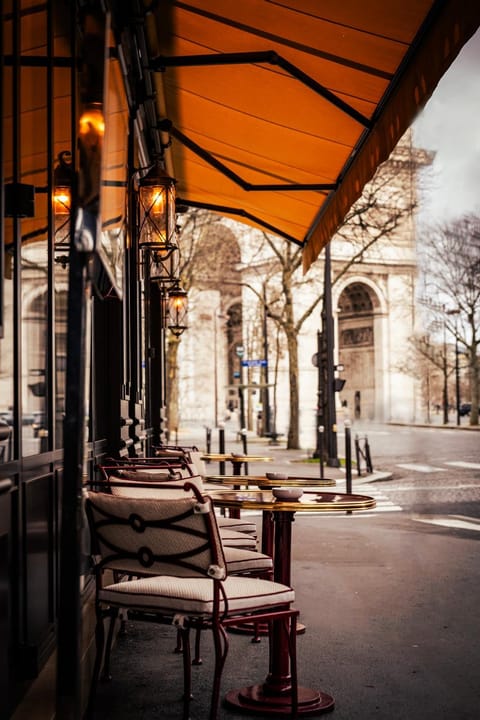 Patio, Restaurant/places to eat