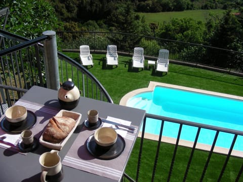 Mountain view, Pool view, Swimming pool, Swimming pool