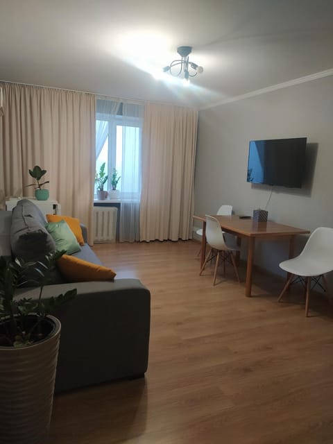 TV and multimedia, Seating area