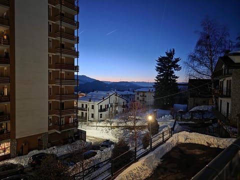 Night, Mountain view