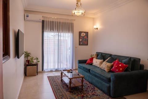Living room, air conditioner