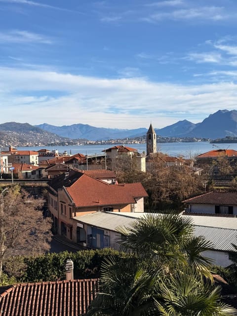 Natural landscape, Lake view, Mountain view