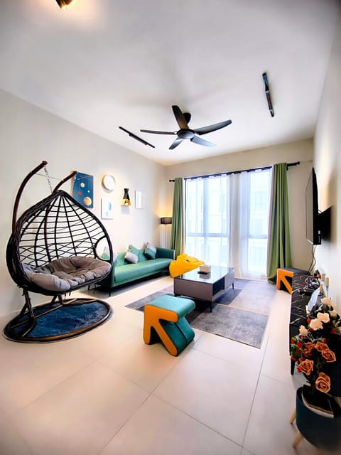 TV and multimedia, Living room, Seating area, air conditioner