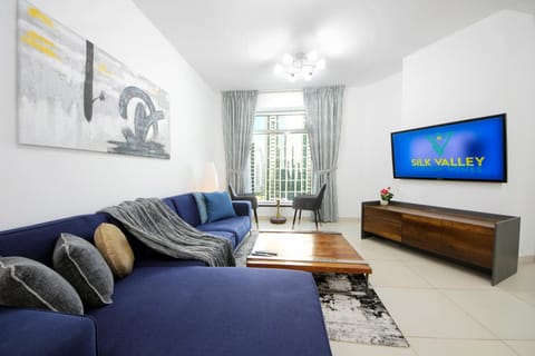 Communal lounge/ TV room, TV and multimedia, Living room, Seating area