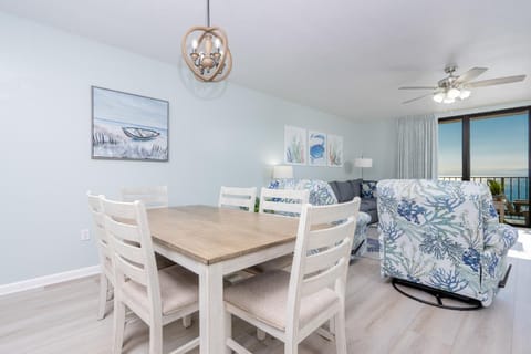 Phoenix X 714 Apartment in Ono Island