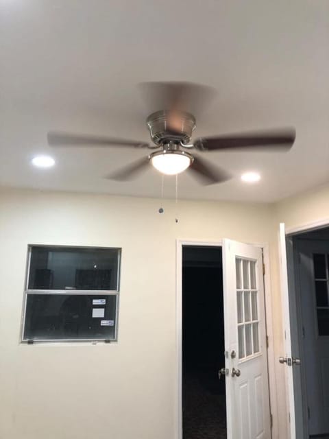 Stylish Westside Retreat - Your Jacksonville Getaway! Apartment in Jacksonville