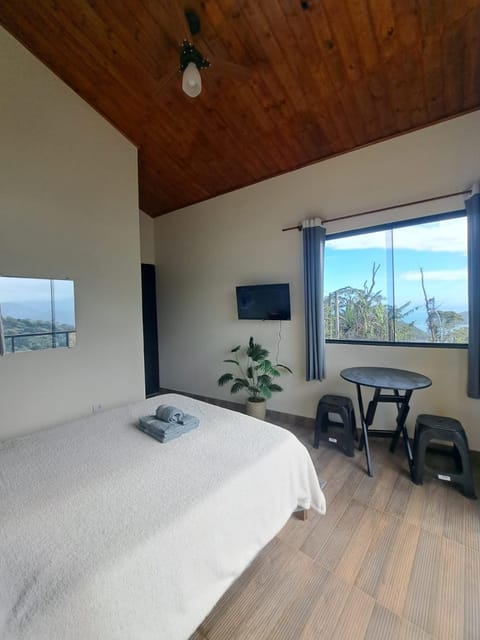 Suite Por do Sol - Casa Particular Sidi-Val - Soul Almada Vacation rental in State of Rio de Janeiro