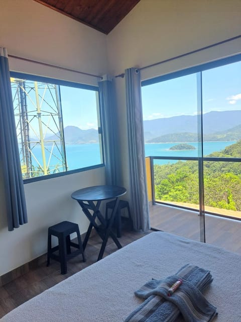 Suite Por do Sol - Casa Particular Sidi-Val - Soul Almada Vacation rental in State of Rio de Janeiro