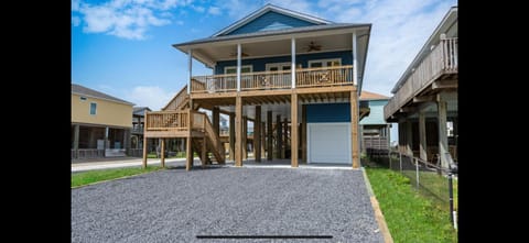 Stunning Beach Front House House in Bolivar Peninsula