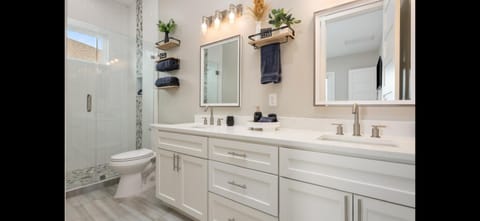 Stunning Beach Front House House in Bolivar Peninsula