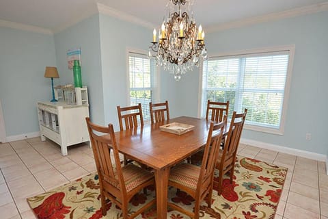 Vitamin Sea House in Saint George Island