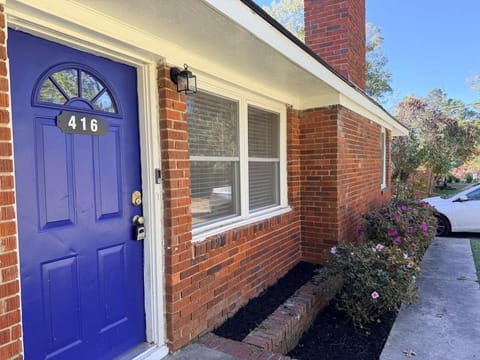 Lovely cottage 5 minutes from Masters Golf Course House in Martinez