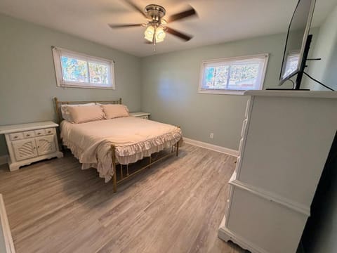 Lovely cottage 5 minutes from Masters Golf Course House in Martinez