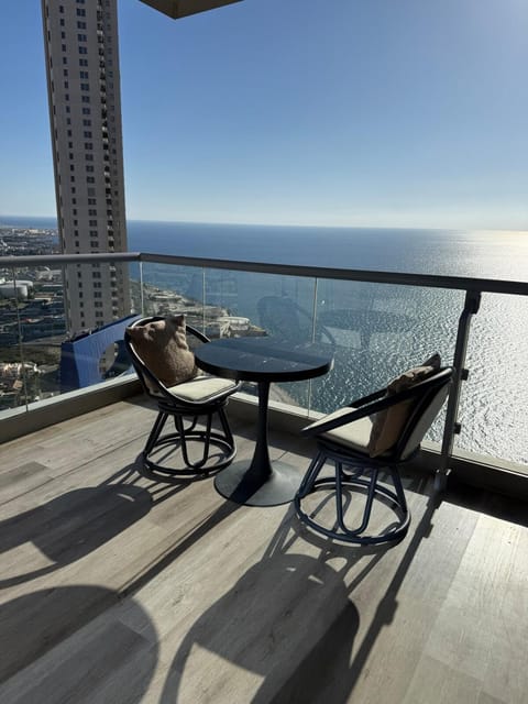 Patio, Day, Natural landscape, View (from property/room), Balcony/Terrace, Living room, Seating area, Sea view