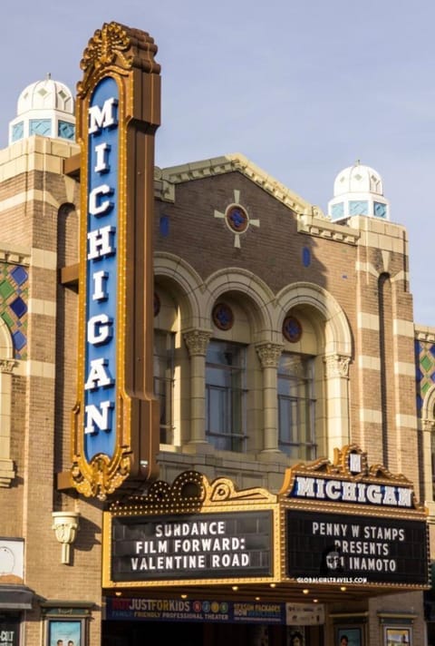 A2 Studio, Mins to Downtown, UofM, Hospitals, Restaurants & Stadium Apartment in Ann Arbor