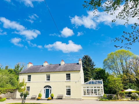 Larchmount House B&B Bed and Breakfast in County Donegal