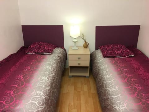 Padborg Inn - Simple Rooms & Modern Apartments Hotel in Flensburg