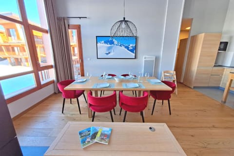 Luxury apartment on the slopes in Arc 1800 Apartment in Landry