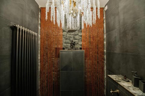 Luxury Doncaster Cottage - Free Parking Apartment in Doncaster