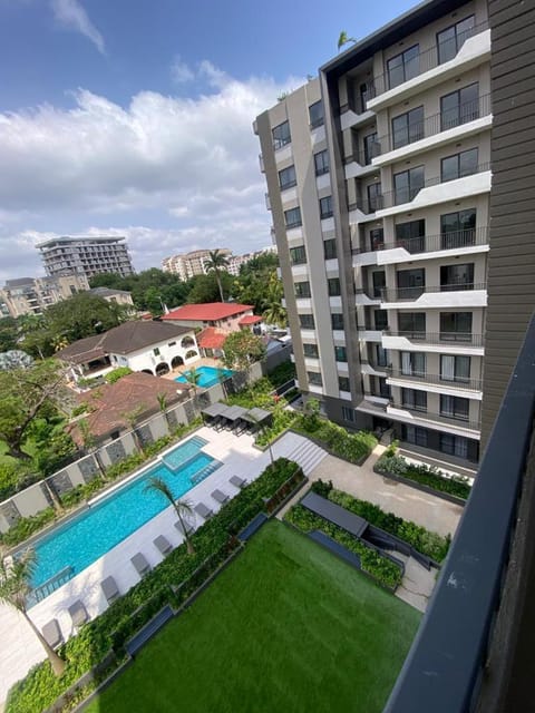 City view, Pool view, Swimming pool
