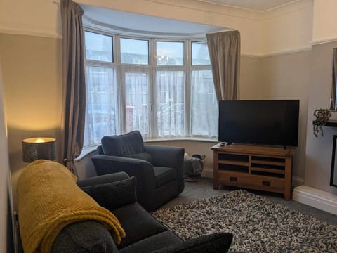 STANLEY HOUSE MORECAMBE Modern spacious 3 bed family home near seafront House in Morecambe