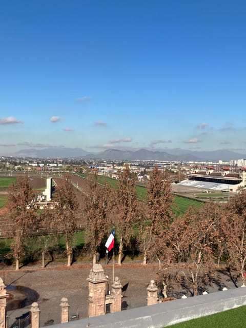 Balcony/Terrace, Landmark view