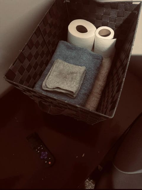 McDaniel House Private Room 6 Shared Bathroom Vacation rental in Atlanta