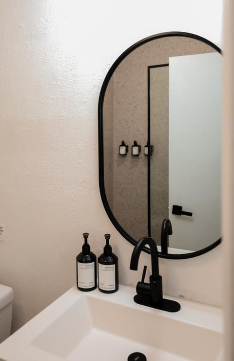 Suites by The Wellborn Apartment in Orlando