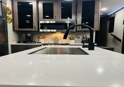 Kitchen or kitchenette, kitchen