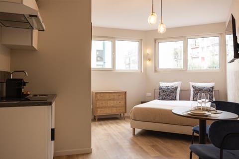 Living room, Photo of the whole room, Dining area, Bedroom