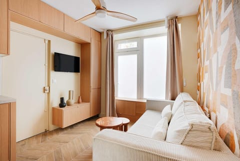 TV and multimedia, Bedroom