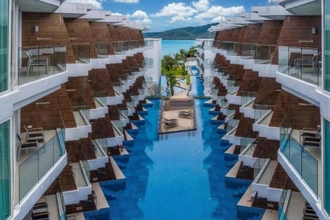 Pool view, Sea view, Swimming pool