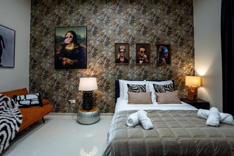 Iconic Villa Villa in Dubai