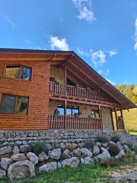 Property building, Autumn
