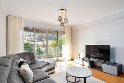Communal lounge/ TV room, Living room