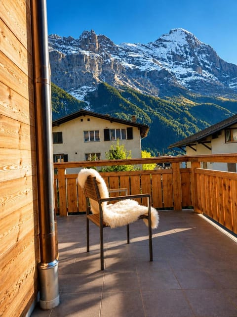 Nearby landmark, Natural landscape, View (from property/room), Balcony/Terrace, Mountain view