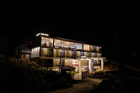 Property building, Night